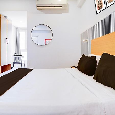 فندق Townhouse Khar The Habitat مومباي المظهر الخارجي الصورة