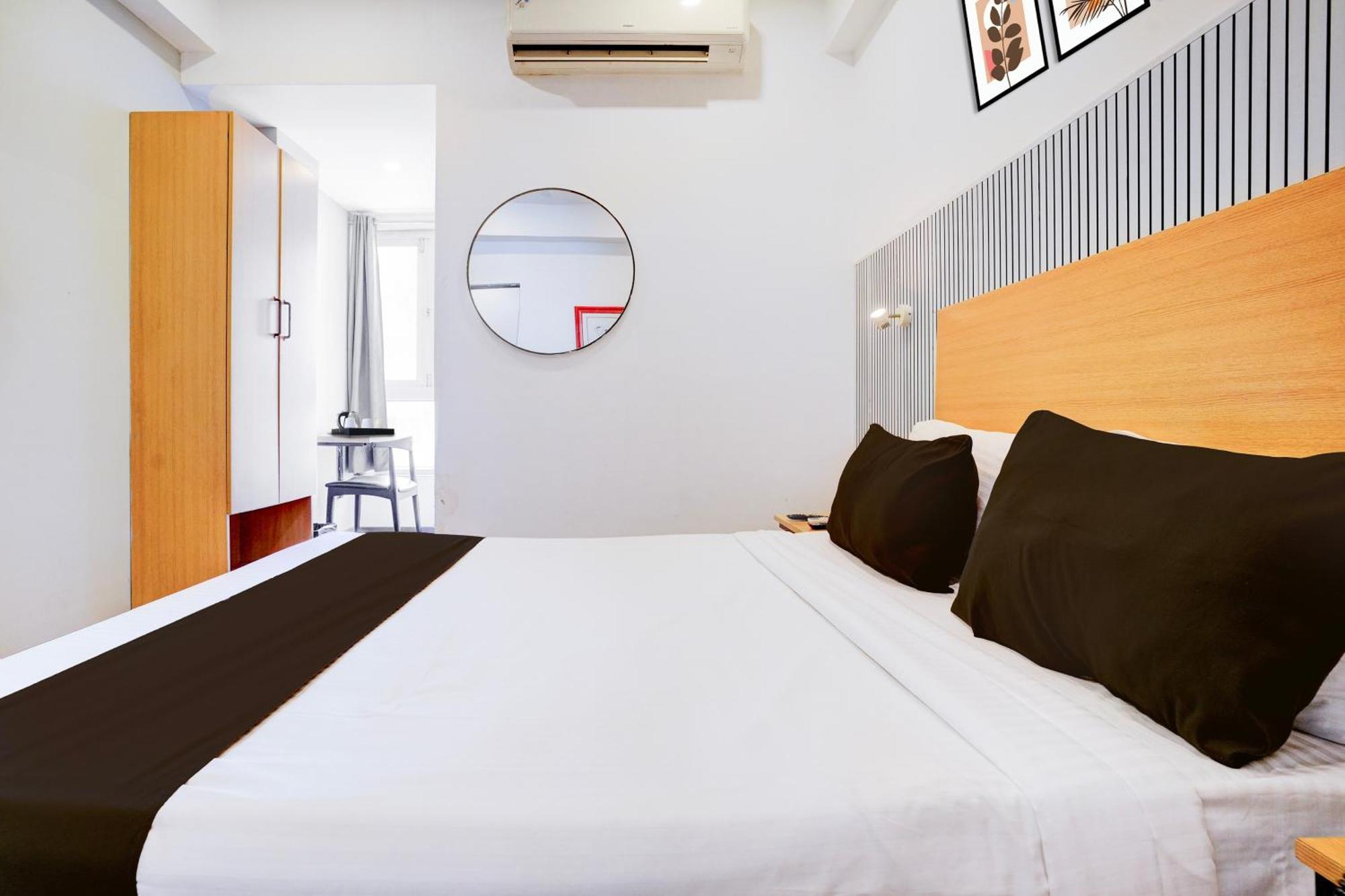 فندق Townhouse Khar The Habitat مومباي المظهر الخارجي الصورة