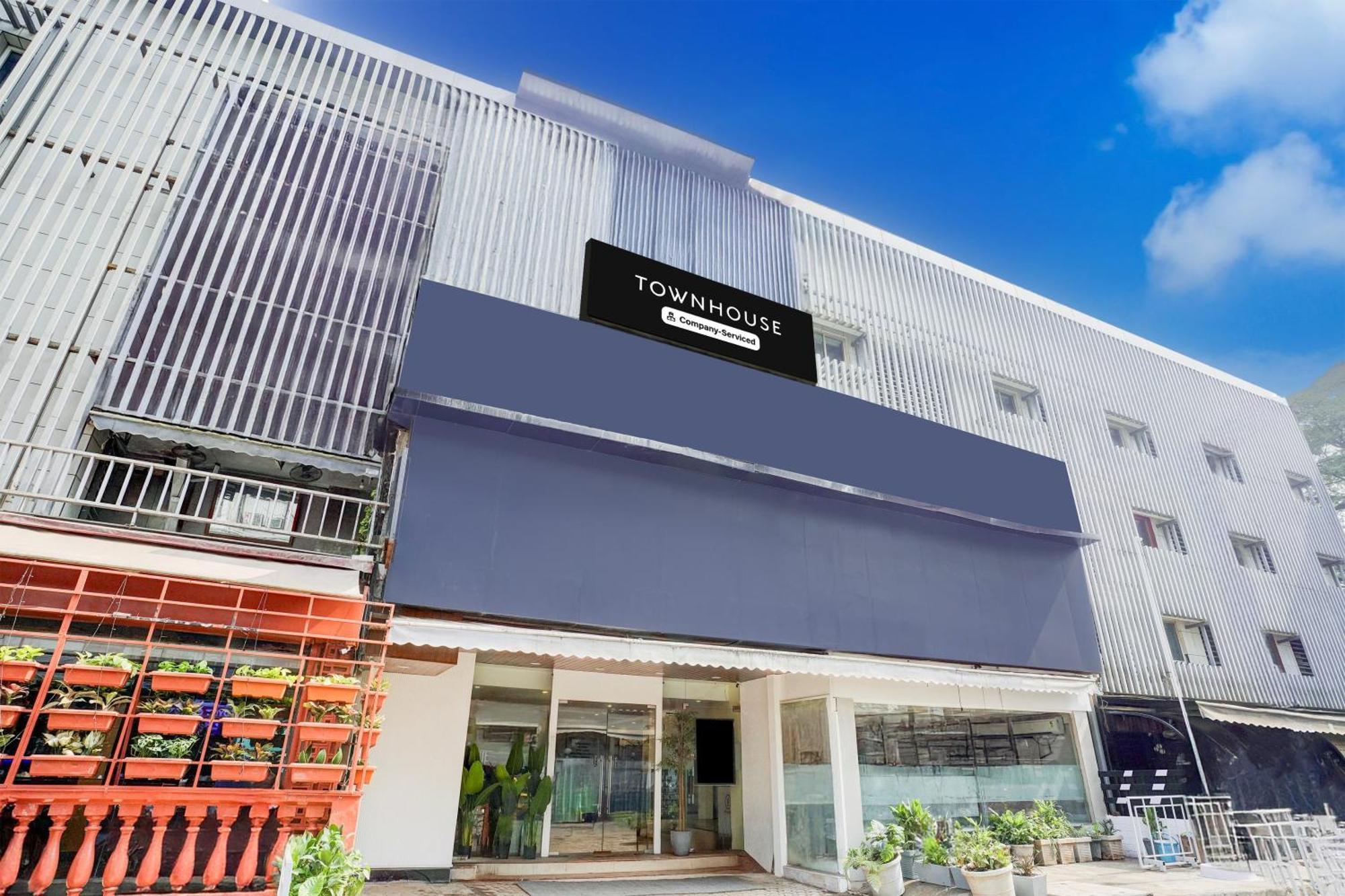 فندق Townhouse Khar The Habitat مومباي المظهر الخارجي الصورة